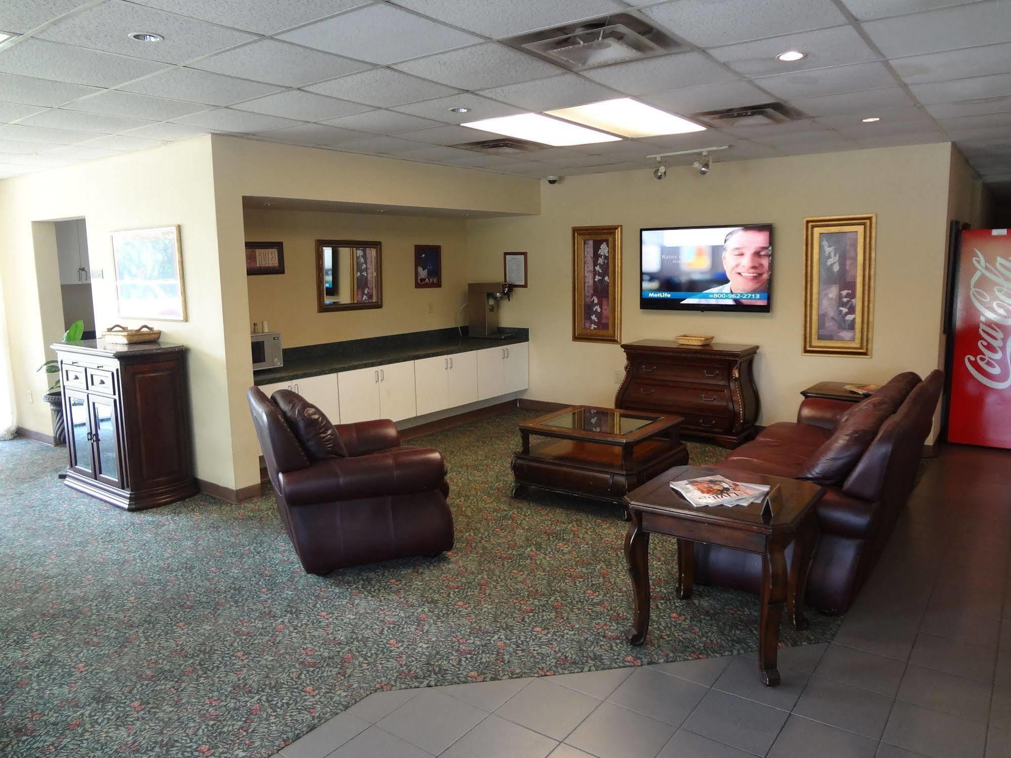 Best Inn Formerly Known As M Star Hotel Chickasaw Екстер'єр фото